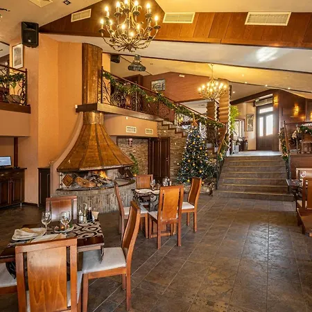 Хотел Том И Нези Класик 3* Velingrad